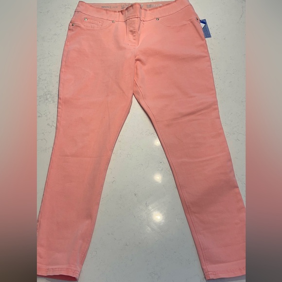 Peter Nygard Womens Jeans 16 Straight Leg Cotton Blend Solid Pink Denim L(14-16 - Picture 3 of 7
